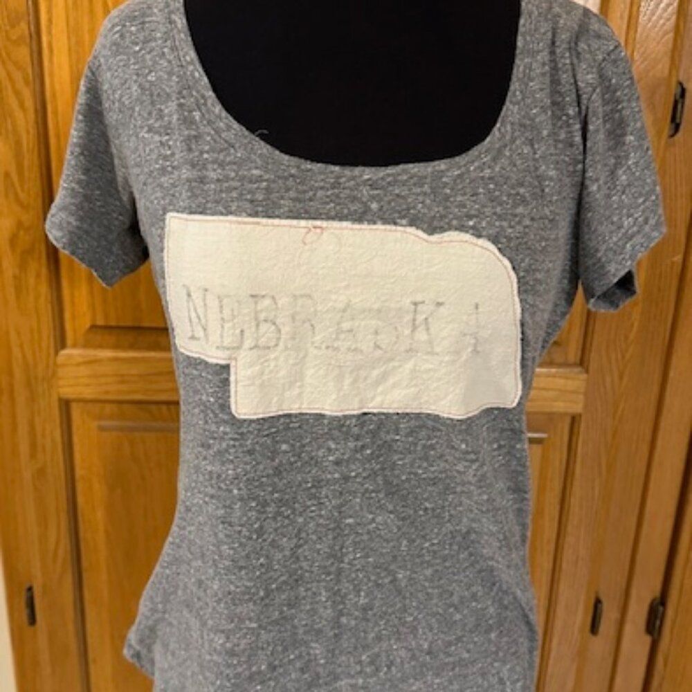***** Grey Nebraska T shirt 7387 XL
